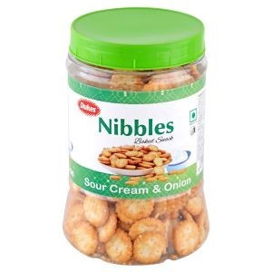 Dukes sour cream & onion crackers 200 gm